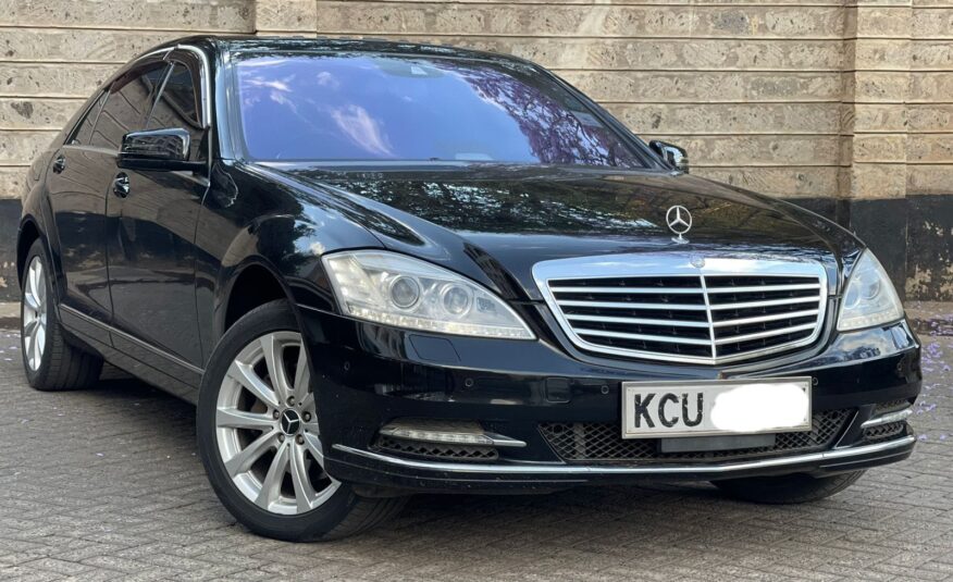 2011 Mercedes Benz S550