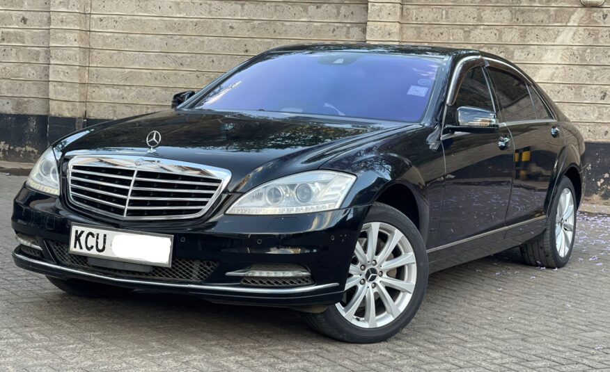 2011 Mercedes Benz S550