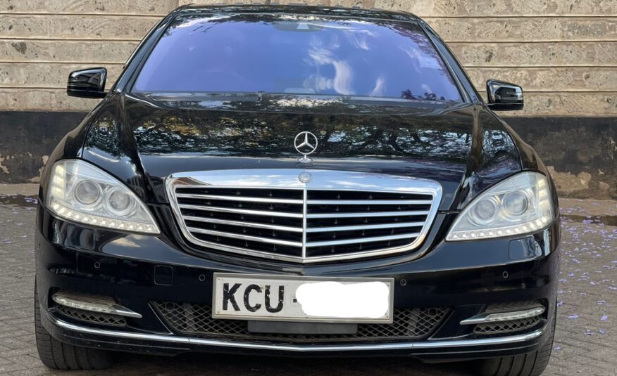 2011 Mercedes Benz S550