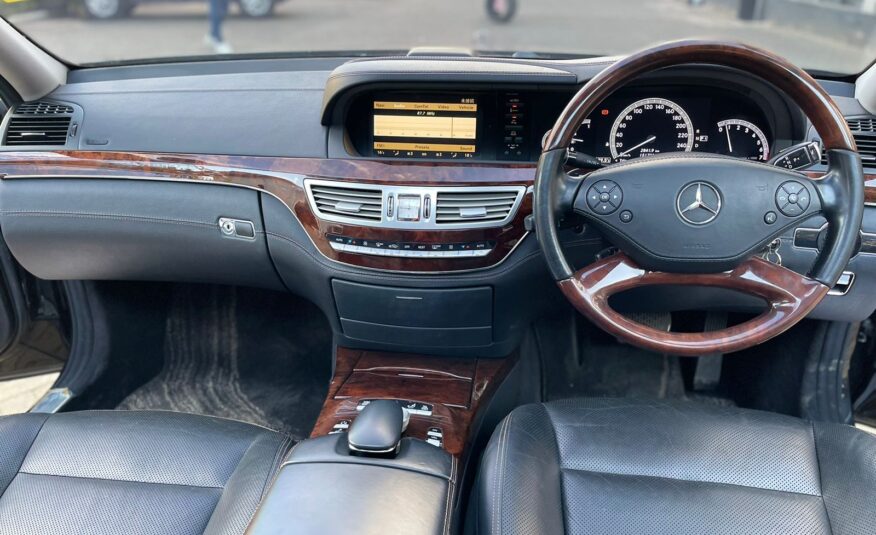 2011 Mercedes Benz S550
