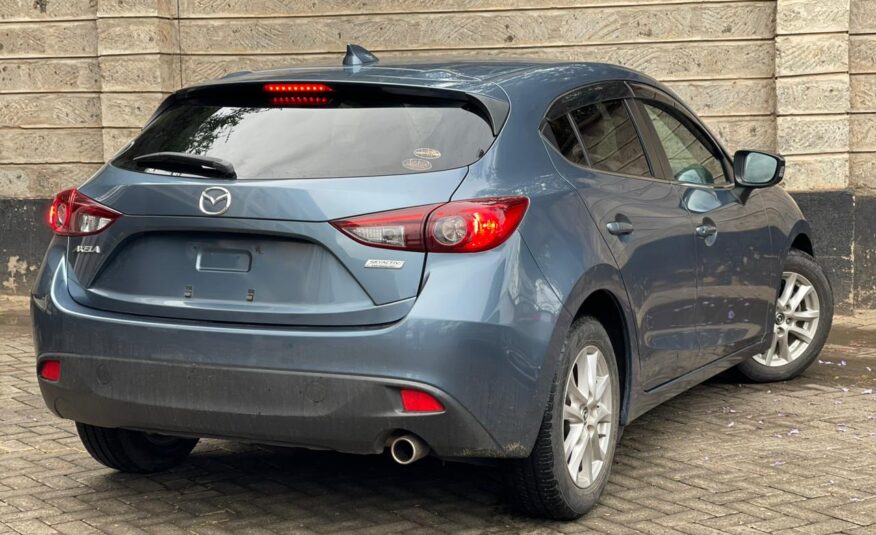 2015 Mazda Axela Blue