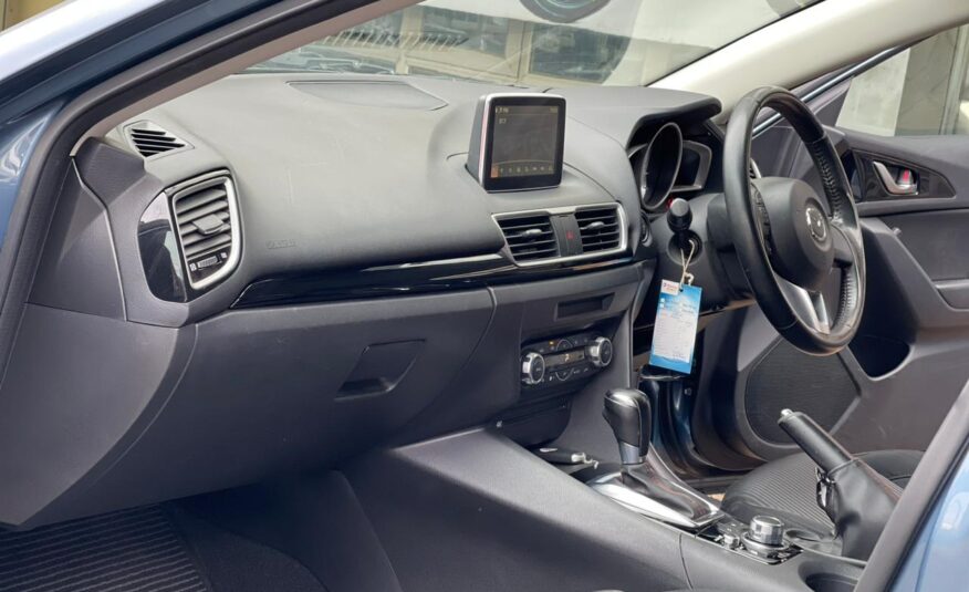 2015 Mazda Axela Blue