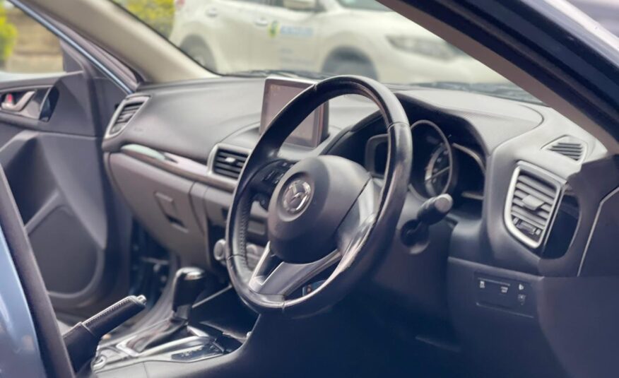 2015 Mazda Axela Blue