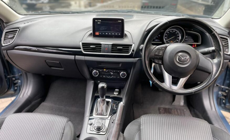 2015 Mazda Axela Blue