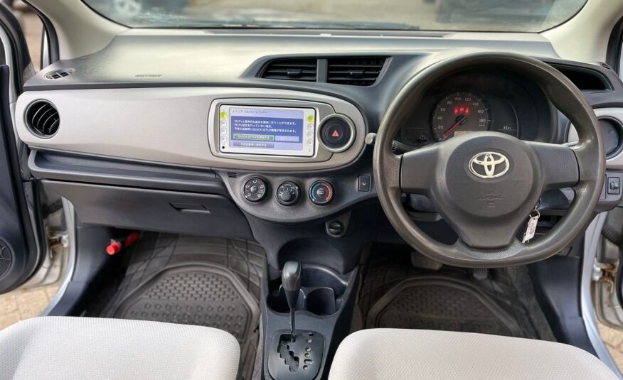 2012 Toyota Vitz Silver