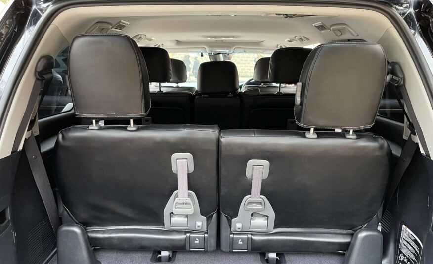 2016 Toyota Landcruiser ZX V8