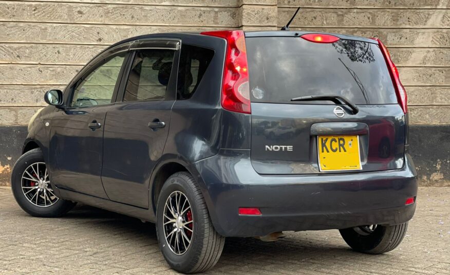 2011 Nissan Note