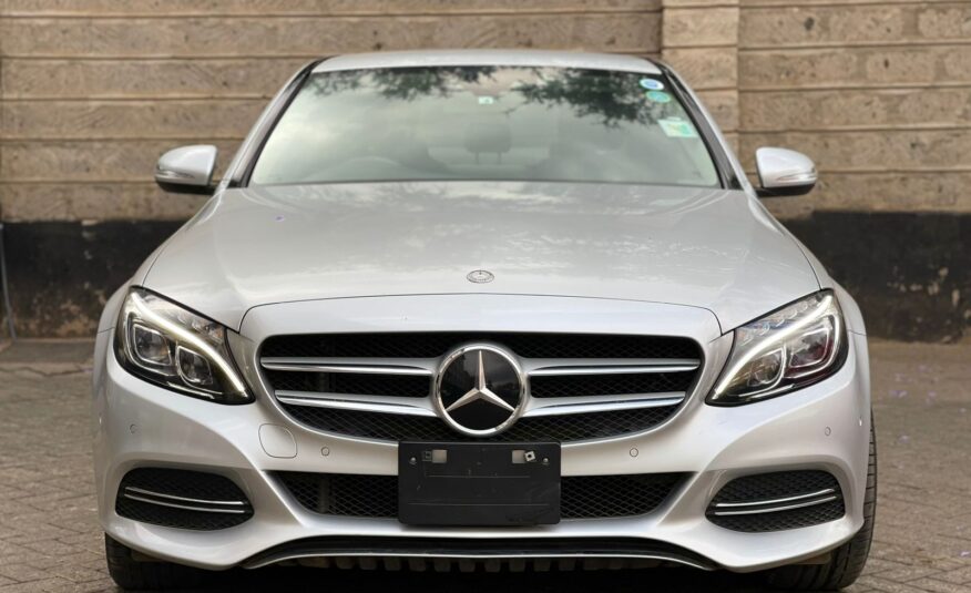 2014 Mercedes Benz C200 Silver