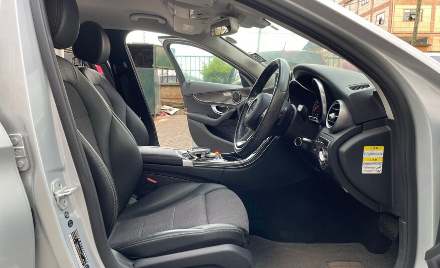 2014 Mercedes Benz C200 Silver