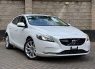 2015 Volvo V40 T4