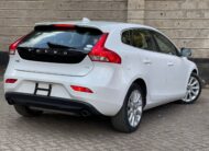 2015 Volvo V40 T4