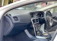 2015 Volvo V40 T4