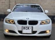 2009 BMW 320I White