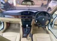 2009 BMW 320I White