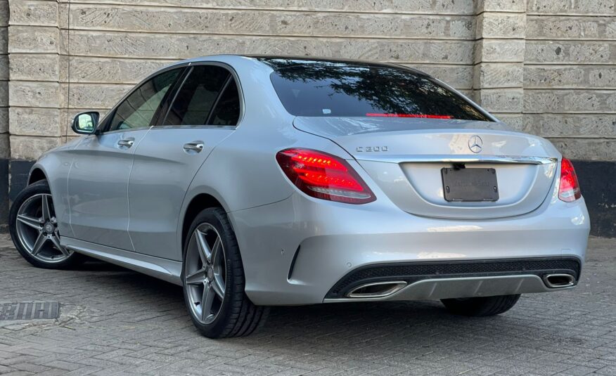 2015 Mercedes Benz C200