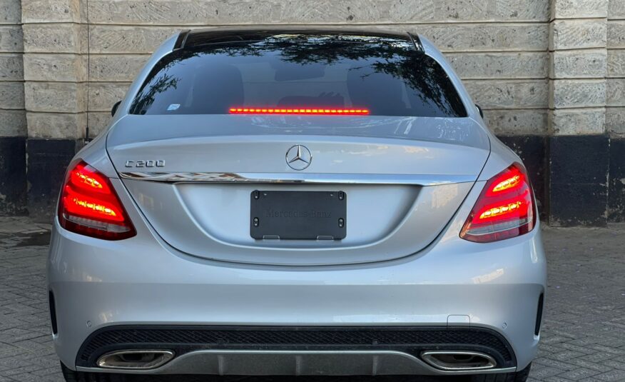 2015 Mercedes Benz C200