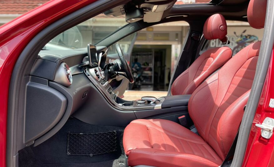 2015 Mercedes Benz C250 Red