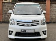 2013 Toyota Noah