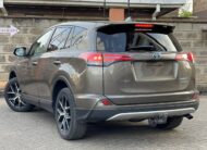 2016 Toyota Rav4 (Hybrid)