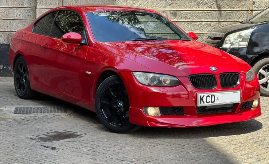 2008 BMW 3201 Coupe
