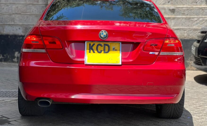 2008 BMW 3201 Coupe