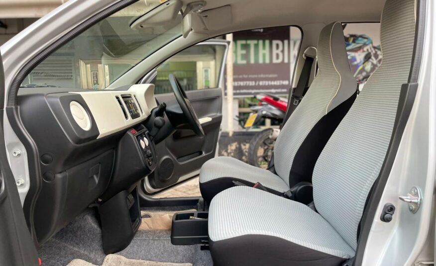 2015 Suzuki Alto Silver