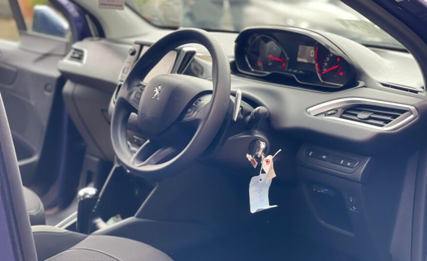 2015 Peugeot 208 Blue