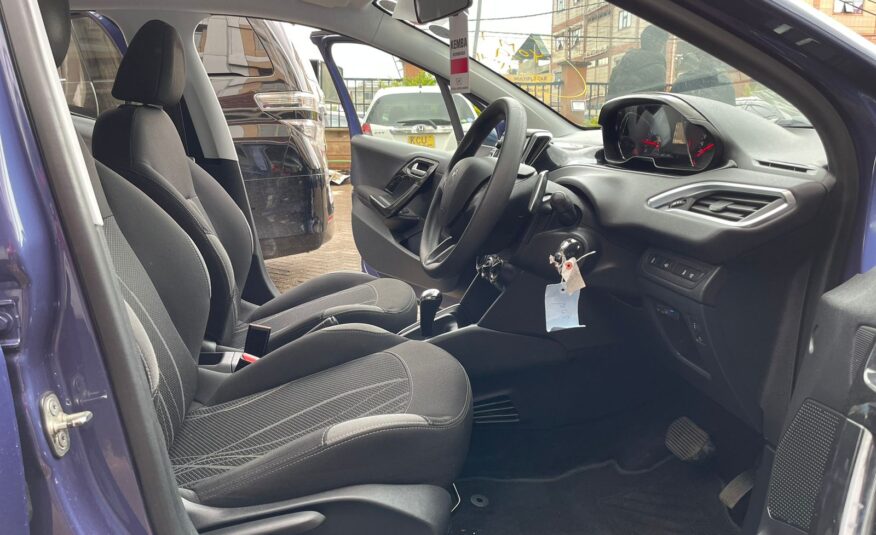 2015 Peugeot 208 Blue
