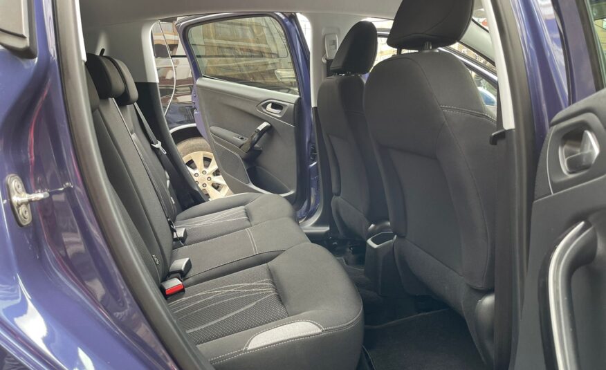 2015 Peugeot 208 Blue
