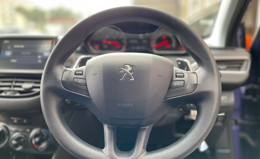 2015 Peugeot 208 Blue