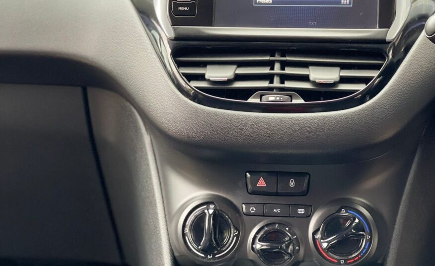 2015 Peugeot 208 Blue