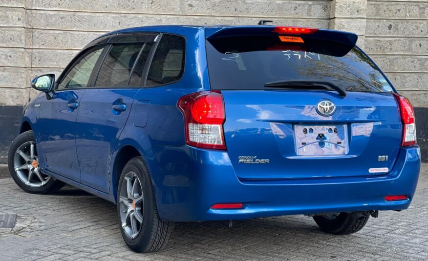 2015 Toyota Fielder Hybrid