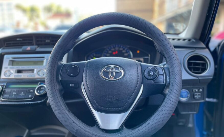 2015 Toyota Fielder Hybrid