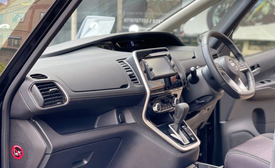 2016 Nissan Serena