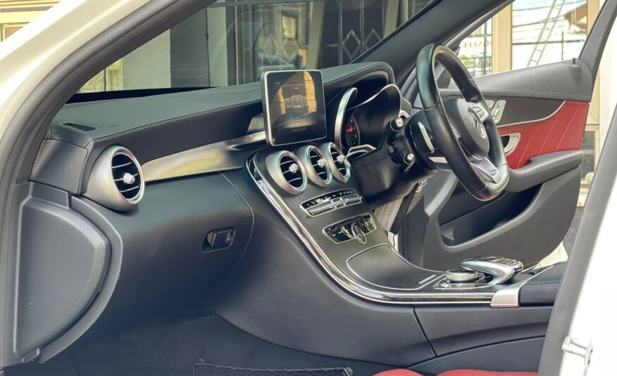2014 Mercedes Benz C200