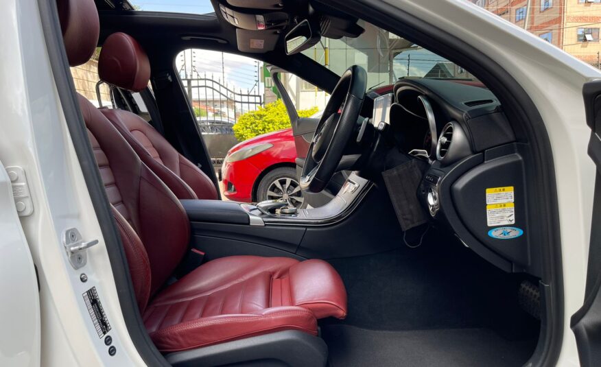 2014 Mercedes Benz C200