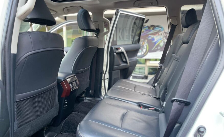 2016 Toyota Landcruiser Prado TX