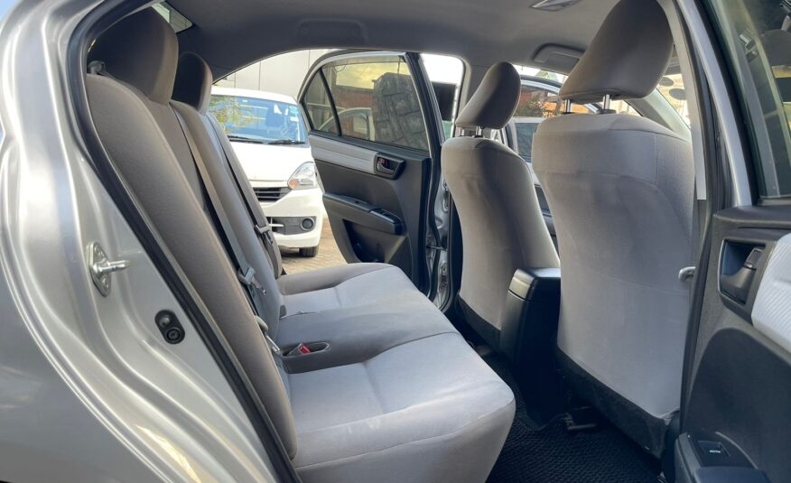 2013 Toyota Axio