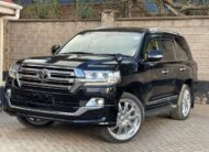 2017 Toyota Landcruiser V8 Sahara