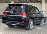 2017 Toyota Landcruiser V8 Sahara
