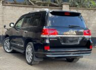 2017 Toyota Landcruiser V8 Sahara