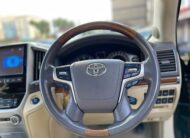 2017 Toyota Landcruiser V8 Sahara