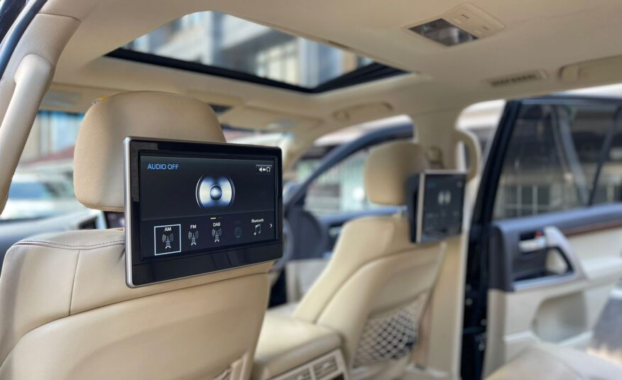 2017 Toyota Landcruiser V8 Sahara