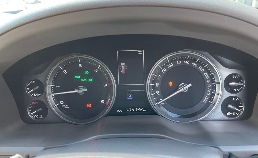 2017 Toyota Landcruiser V8 Sahara