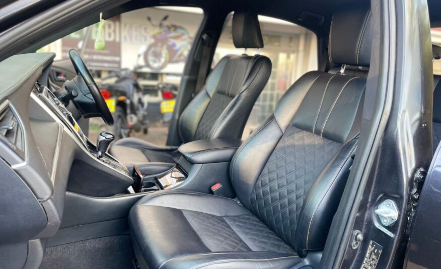 2014 Toyota Harrier