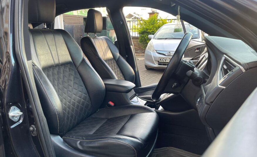 2014 Toyota Harrier