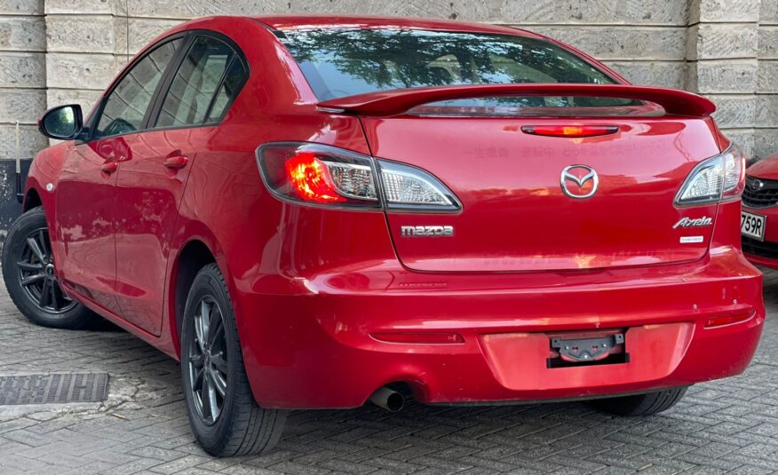 2015 Mazda Axela