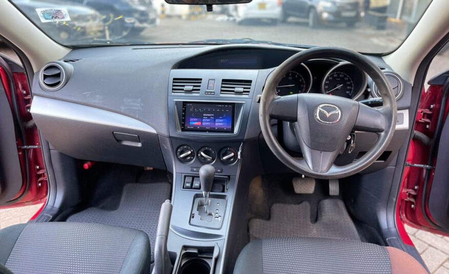 2015 Mazda Axela