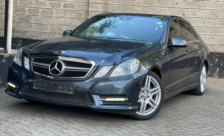 2015 Mercedes Benz E220