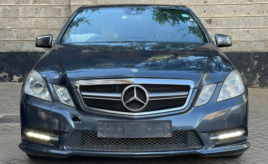 2015 Mercedes Benz E220
